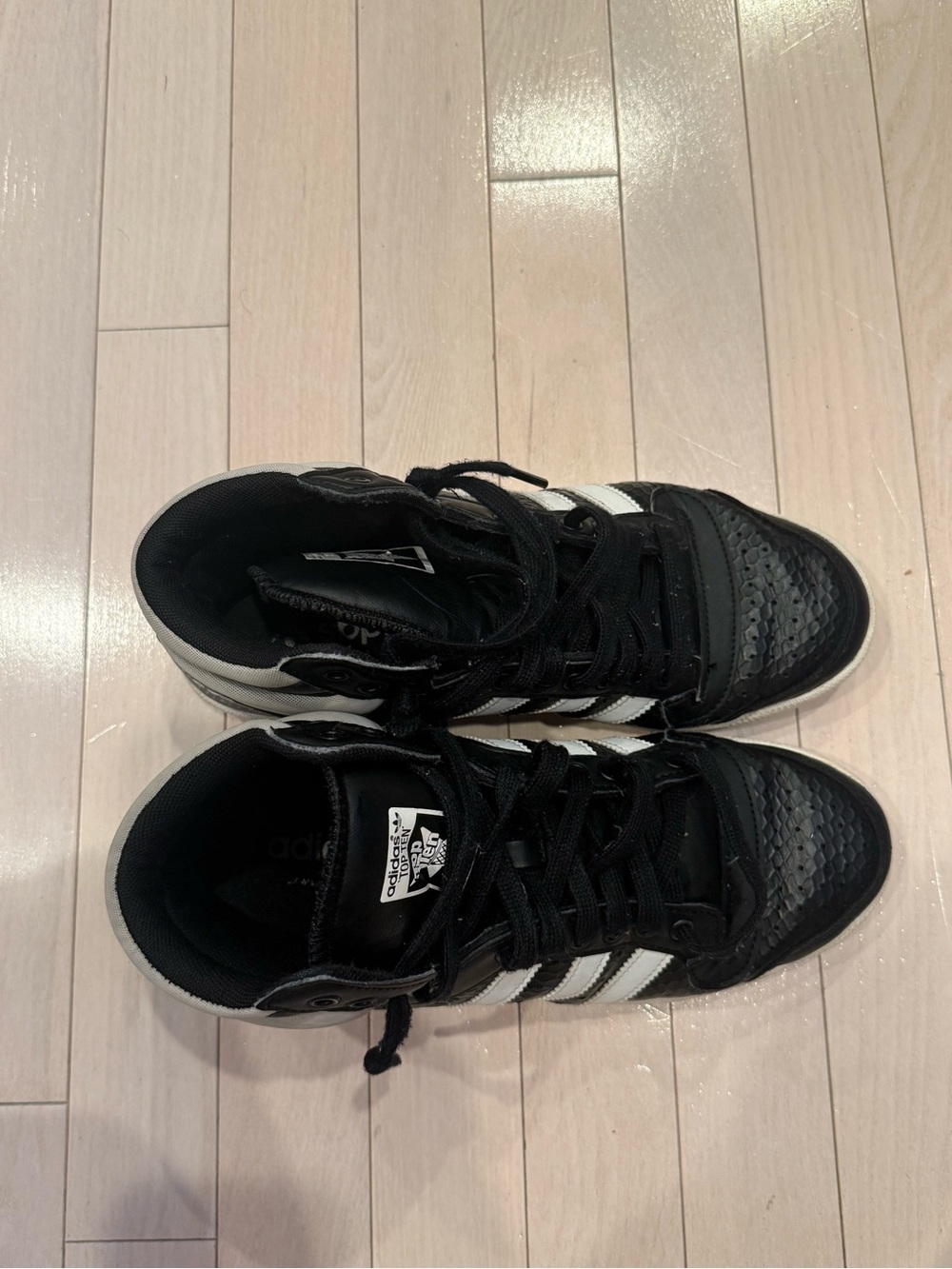 Vintage Adidas Top Ten Snake Print High Tops - Picture 4 of 6